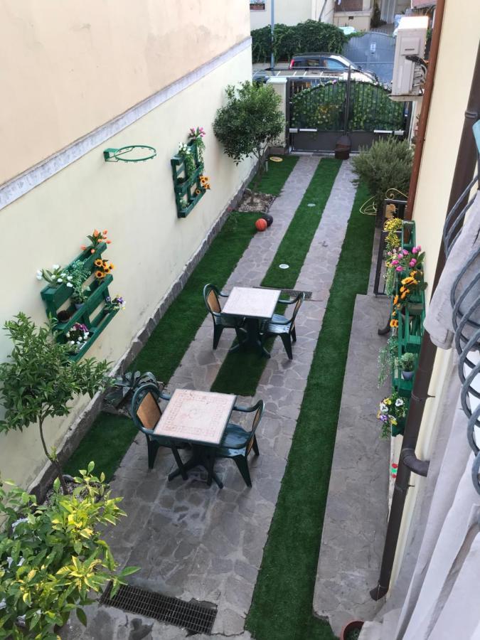 Santa Maria Apartment ออลเบีย ภายนอก รูปภาพ